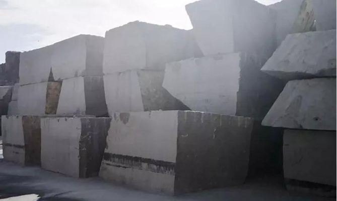 山西呂梁市興縣石材產區產品興縣紅石材（礦山、荒料、產品、應用案例）介紹