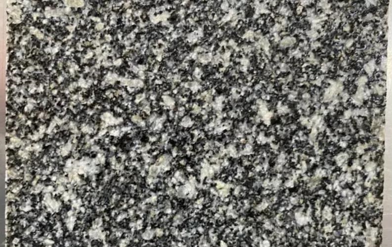 山東濟寧鄒城市石材產業(yè)園依托“谷山灰”、“槐花綠”石材品種開工