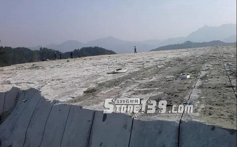 安徽金寨黑花崗巖礦山和產品六安金寨縣芝麻黑欣賞