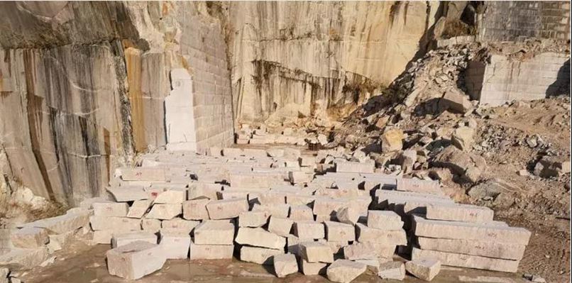 福建龍巖花崗巖產(chǎn)區(qū)永定紅石材及應(yīng)用欣賞!