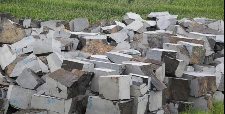 吉林省磐石市花崗巖產區吉祥黑、吉祥紅石材及礦山鑒賞！