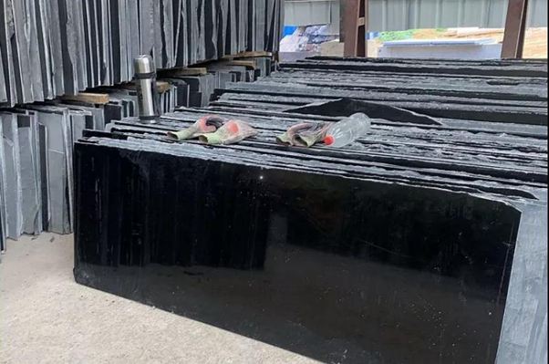 廣西黑石產地賀州市昭平縣富羅鎮廣西黑礦山及產品（新中國黑、富羅黑、蒙古黑）欣賞!