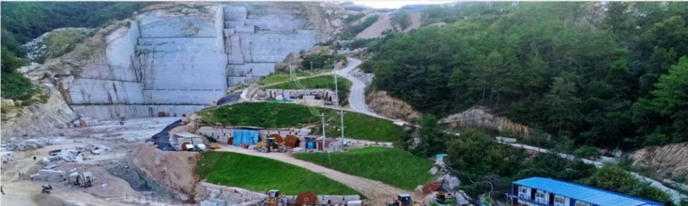 湖北省孝感市石材產區大悟縣花崗巖木蘭紅、木蘭黃礦山及石材欣賞!