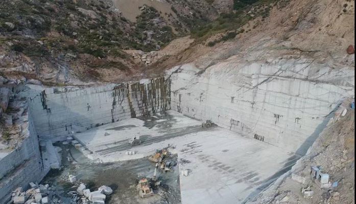 國(guó)產(chǎn)進(jìn)口石材之幻彩紅（加州紅龍）石材欣賞！