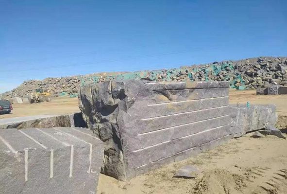 內蒙古烏拉特中旗聯社與當地石材行業商會初步達成信貸合作意向，附黑石產品欣賞！