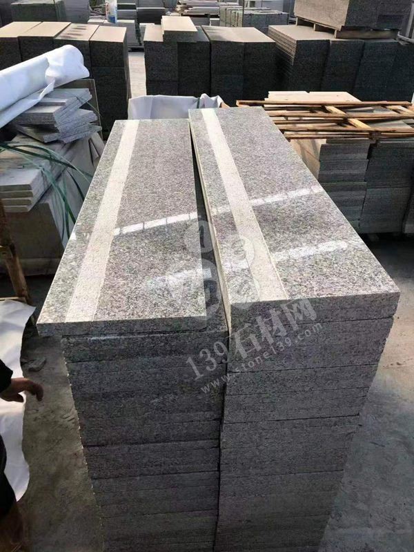 【麻城盛鑫石材】主營湖北芝麻白603、芙蓉白602、外墻干掛、地鋪、路沿石等異形板材