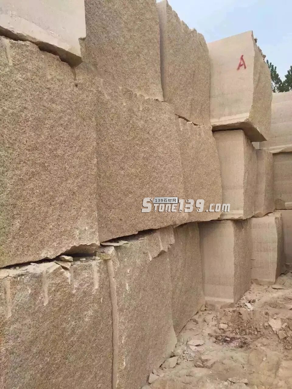 山東銹石汶上縣礦山已經(jīng)全面復(fù)工復(fù)產(chǎn),為響應(yīng)國(guó)家政策全部柴油發(fā)電!可放心下單!