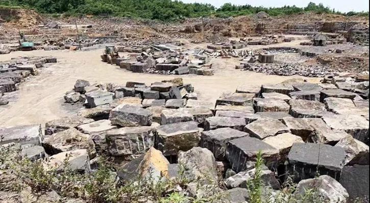 重慶黑石產區彭水縣中國黑石材及礦山欣賞！