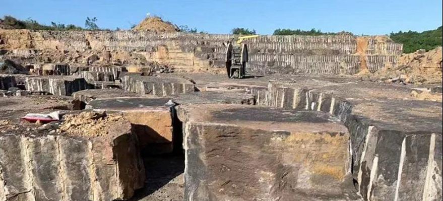 重慶黑石產區彭水縣中國黑石材及礦山欣賞！