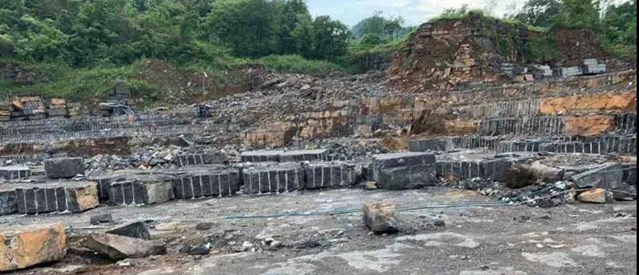 重慶黑石產區彭水縣中國黑石材及礦山欣賞！