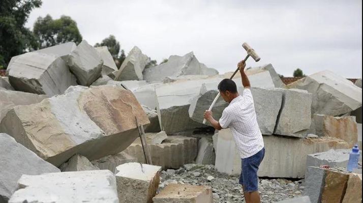 四川隆昌青石產區青石礦山產品和青石案例欣賞