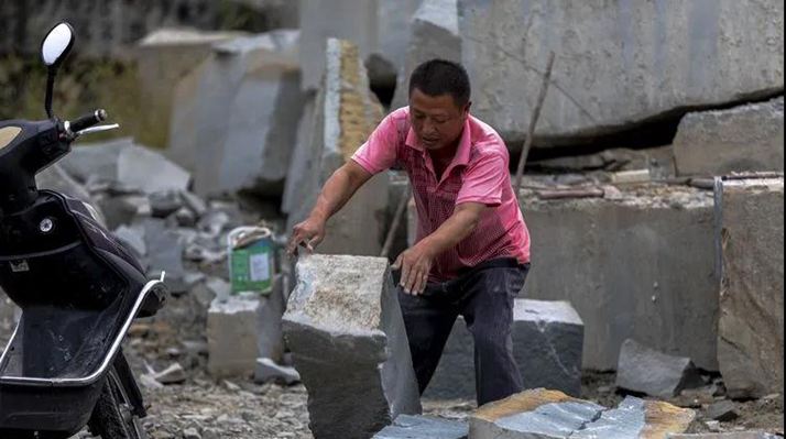 四川隆昌青石產區青石礦山產品和青石案例欣賞