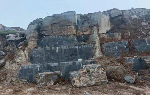 河南黑青石產區鶴壁市淇縣黑青石礦山石材產品欣賞