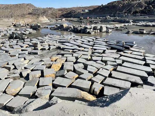 富士蘭石材-內蒙古高品質黑石“大花芝麻黑”賞析