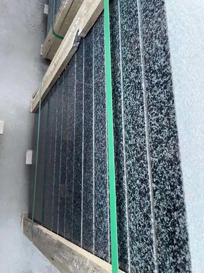 富士蘭石材-內蒙古高品質黑石“大花芝麻黑”賞析