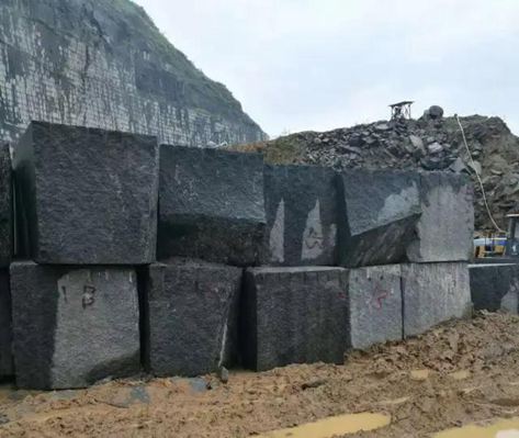 1.13億起拍!賀州市鐘山縣燕塘鎮三寶山南段花崗巖礦采礦權掛牌出讓公告