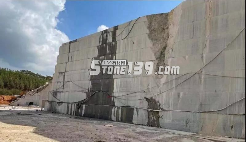 廣西欽州灰麻花崗巖芝麻灰（替代芝麻黑）礦山及石材欣賞！