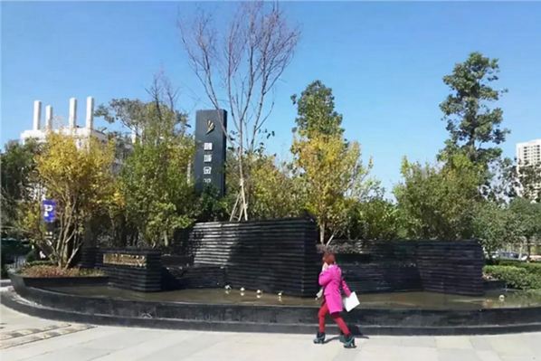 四川雅安滎經縣石材產品中國紅、滎經紅、雅蒙黑石材