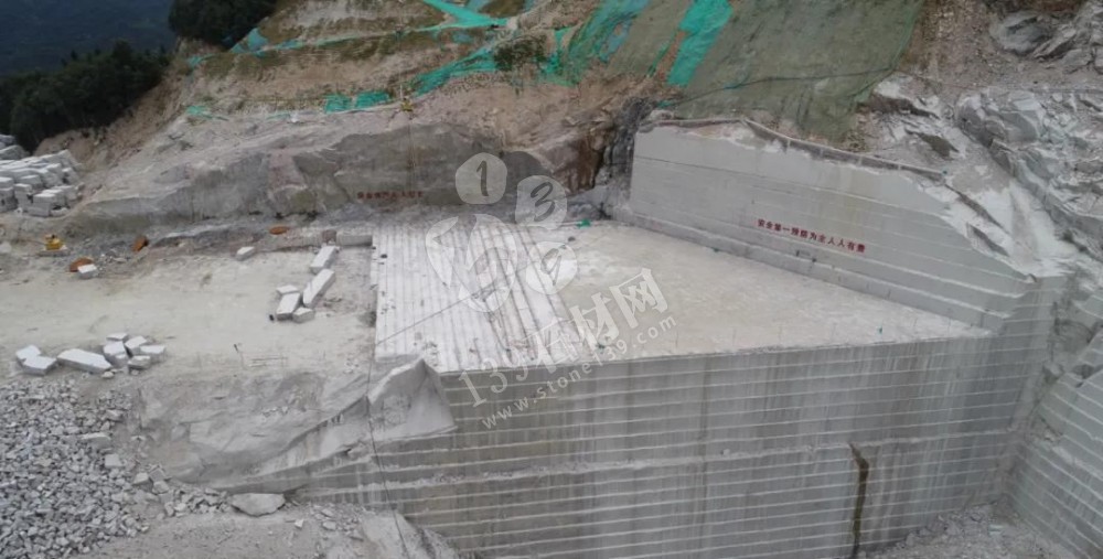 江西芝麻白新礦產(chǎn)區(qū)江西省贛州市尋烏縣贛南白麻礦山及產(chǎn)品欣賞