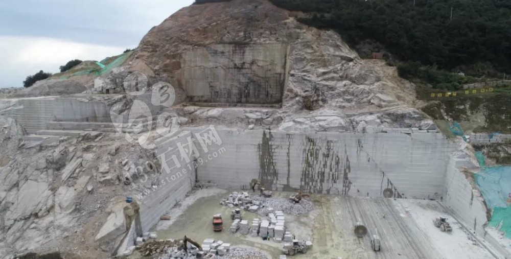 江西芝麻白新礦產(chǎn)區(qū)江西省贛州市尋烏縣贛南白麻礦山及產(chǎn)品欣賞