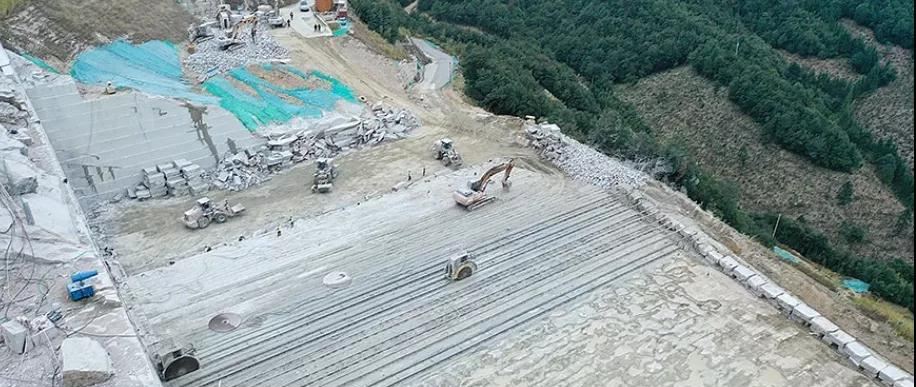 江西芝麻白新礦產(chǎn)區(qū)江西省贛州市尋烏縣贛南白麻礦山及產(chǎn)品欣賞