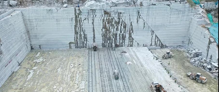 江西芝麻白新礦產(chǎn)區(qū)江西省贛州市尋烏縣贛南白麻礦山及產(chǎn)品欣賞