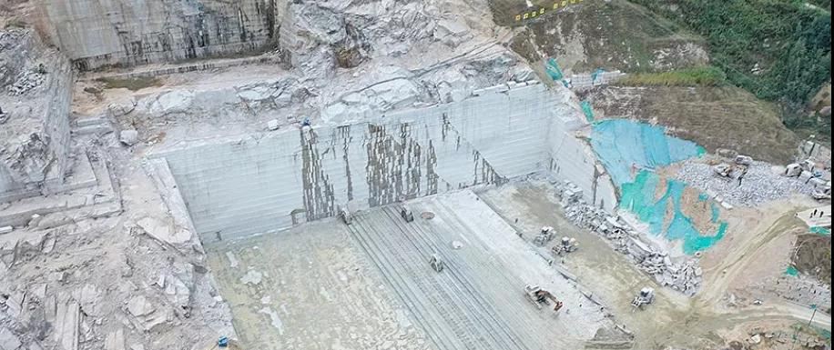 江西芝麻白新礦產(chǎn)區(qū)江西省贛州市尋烏縣贛南白麻礦山及產(chǎn)品欣賞