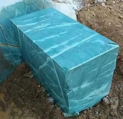 片面地從石材的顏色去判別是否存在放射性危害，是沒有科學(xué)依據(jù)的！