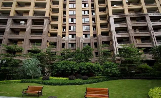 新疆哈密奧莫爾塔格石材產區產品新疆咖啡鉆石材欣賞！