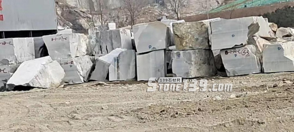 山東泗水石材魯灰正礦荒料開始銷售，附魯灰報價！