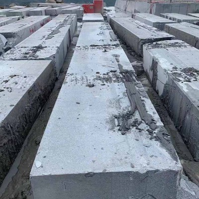 屏南新礦芝麻黑荒料 礦山開采現場