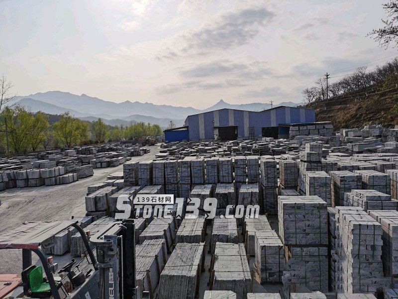 【羅田縣華宇石材】經營湖北浪淘沙、芝麻灰、芝麻白花崗巖系列產品