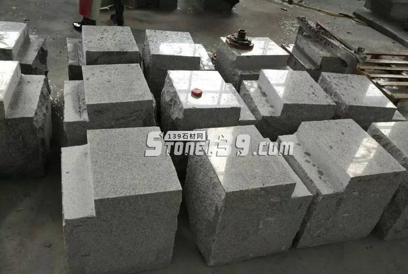 石材路沿石是如何倒角的？倒角費(fèi)用是多少？有什么注意事項(xiàng)！