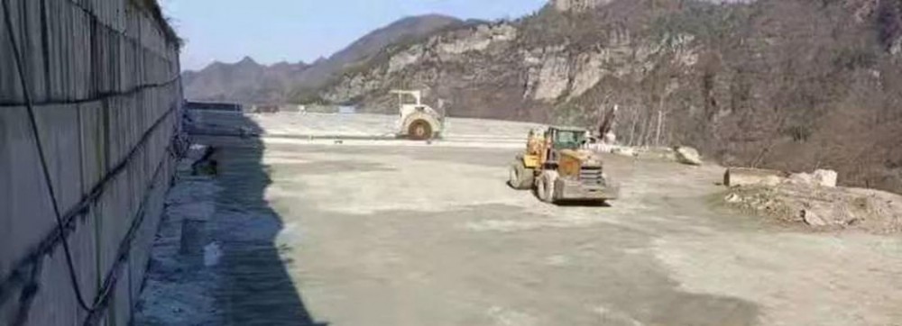 陜西石材產區(qū)安康白河縣石材資源和石材產品（夢幻彩云、青石、盤古綠）介紹