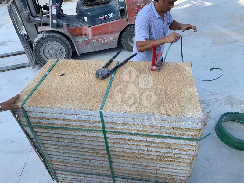 石材菠蘿面用機打和手工有什么區別？