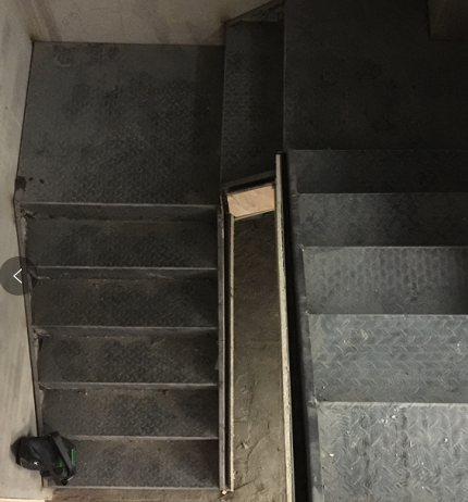 石材樓梯的結構選擇 混凝土和鋼結構