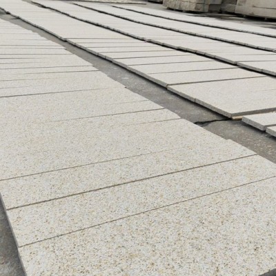 山東黃銹地鋪荔枝面成品規格板