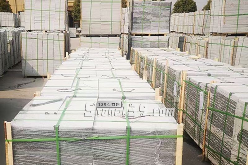 【洪興石材】主營河南泌陽芝麻白、芝麻灰、泌陽紅、芝麻黑、黃銹石、白麻、路沿石、花崗巖異形石等產品