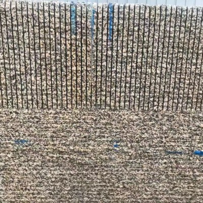 金卡麥荒料加工板材的平整度好