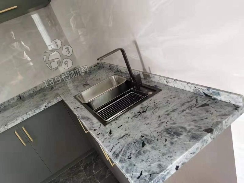 奢石條板（雪山藍寶廚房臺面）奢石廚房臺面