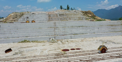 7.1億元,國(guó)企競(jìng)得浙江省遂昌縣云峰街道龍板山礦地綜合利用項(xiàng)目建筑用花崗巖礦采礦權(quán) 遂昌紅