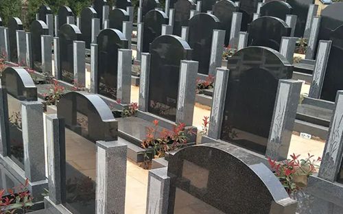 墓碑好石材：四川冕寧縣鳳凰黑石材欣賞