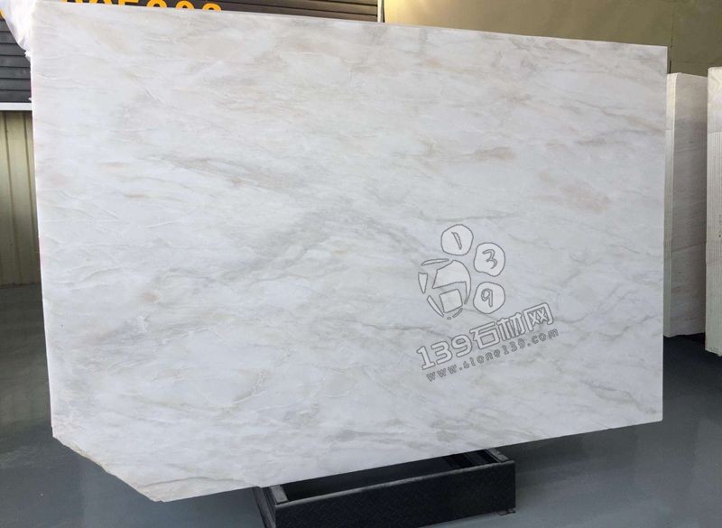 卡里冰玉大理石產地和應用以及大板價格介紹