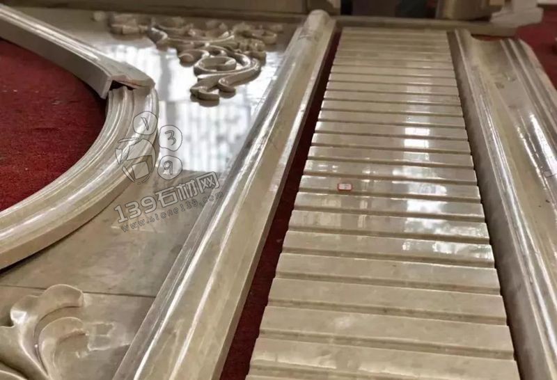 奧特曼米黃大理石羅馬背景墻排版過程賞析！