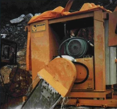 石材礦山開采工藝與設備解析