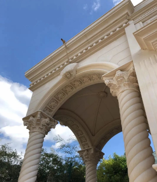 葡米、葡萄牙米黃、萊姆石、石灰石它們之間有什么關系? 葡米、葡萄牙米黃、萊姆石、石灰石也都可以稱為萊姆石