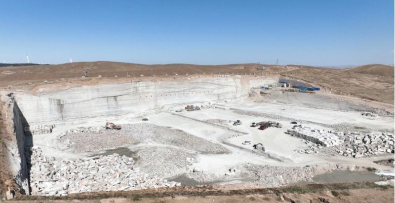 內蒙古烏蘭察布化德縣長順鎮西佳木斯（紅色花崗巖）飾面石材欣賞！