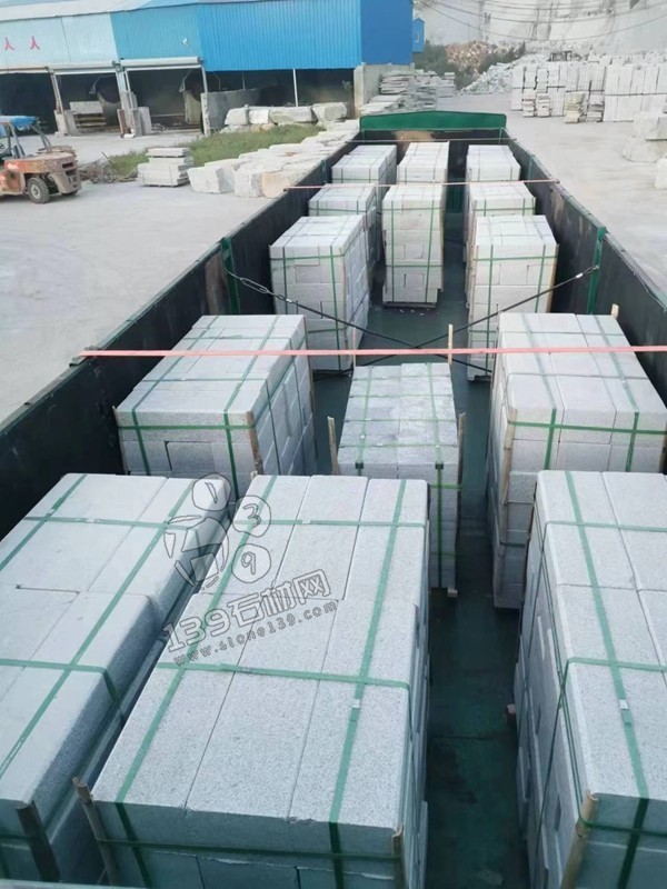 河南泌陽生產(chǎn)廠家主要產(chǎn)品（芝麻白、芝麻灰）花崗巖