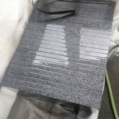 海南芝麻黑花崗巖批發荒料海南黑