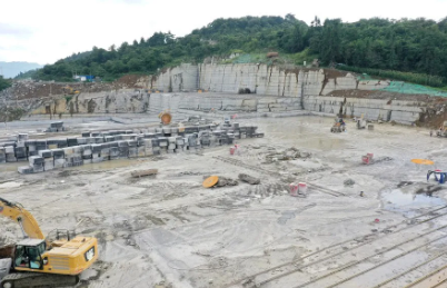 挖掘好“金沙黑”得天獨厚的資源優勢!金沙縣委副書記、縣長張銘到金沙(西南)石材生態產業園項目調研 貴州金沙黑 貴州黑石